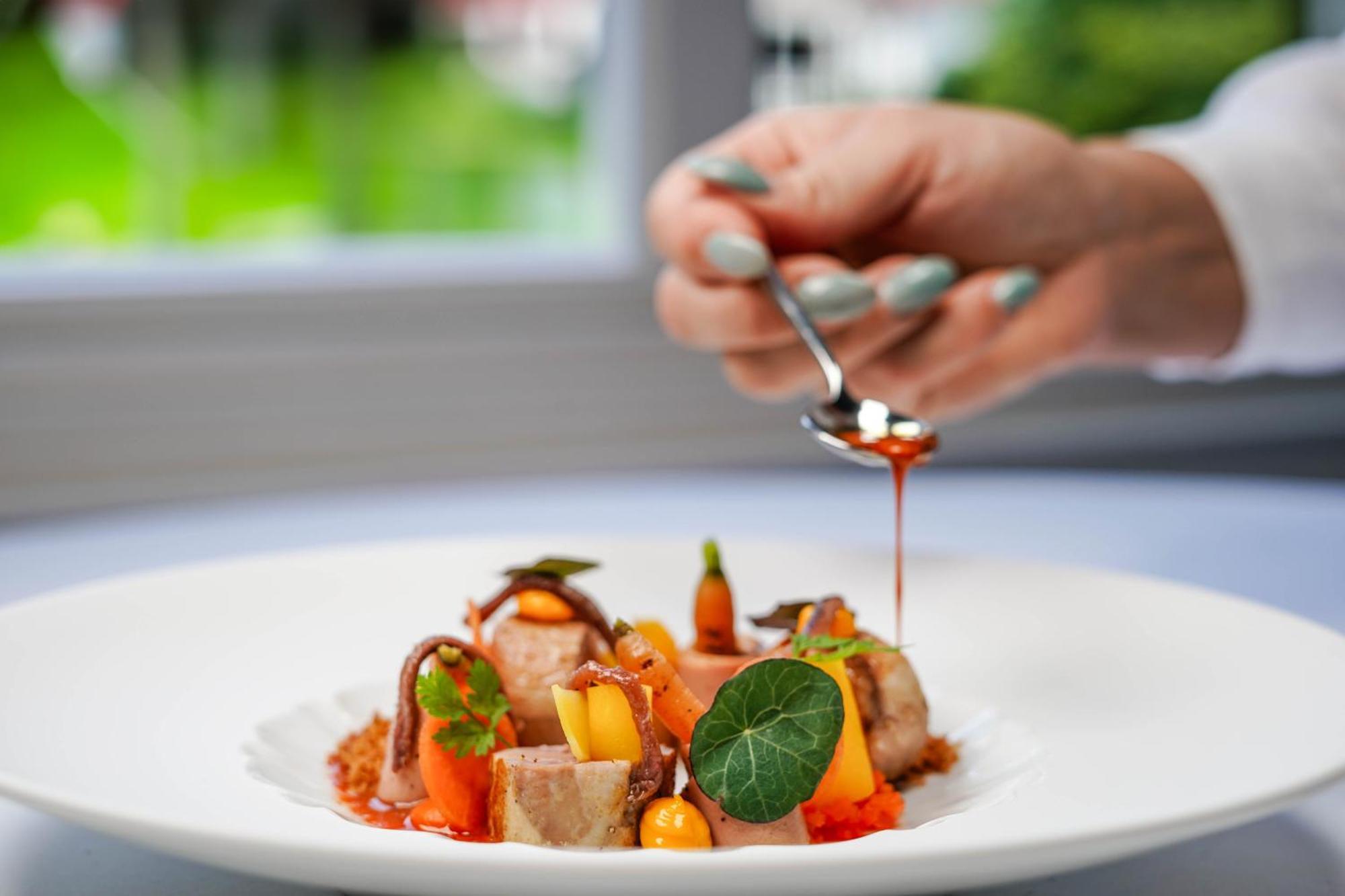 Central Park Voorburg - Relais & Chateaux ภายนอก รูปภาพ